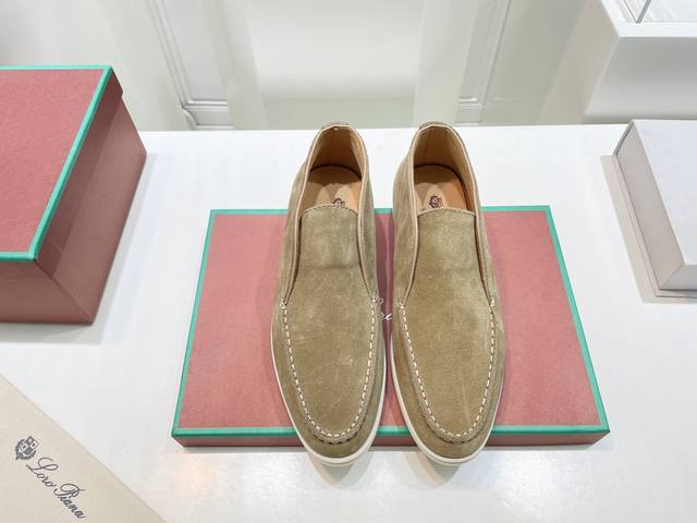 Loro Piana 帆船鞋 Open Walk深口鞋，高帮 意大利顶级羊绒品牌，不懈追求优质，珍稀原材料，对于优质品质的矢志不渝追求已令它成为行业的标杆，羊绒